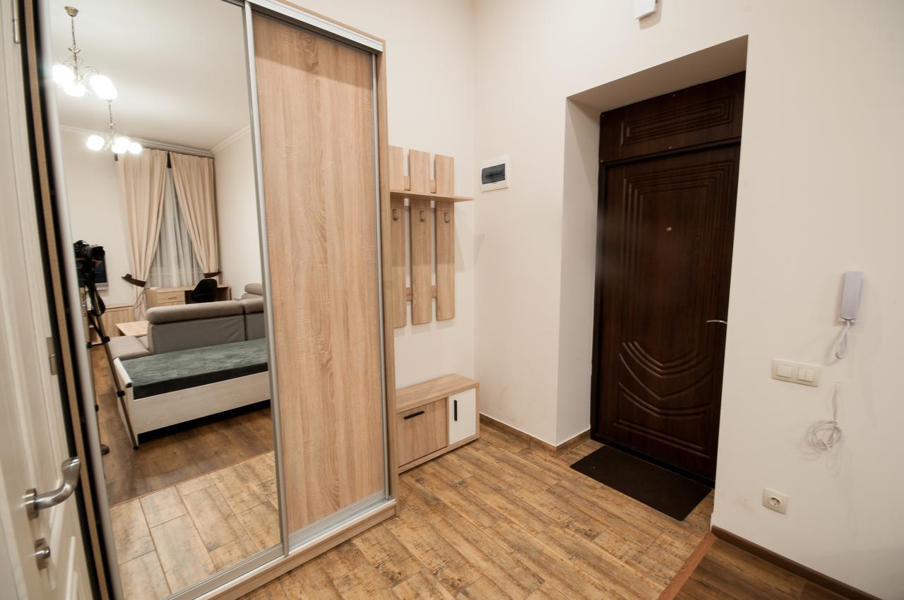 Wonderful Flat On City Center Użhorod Zewnętrze zdjęcie